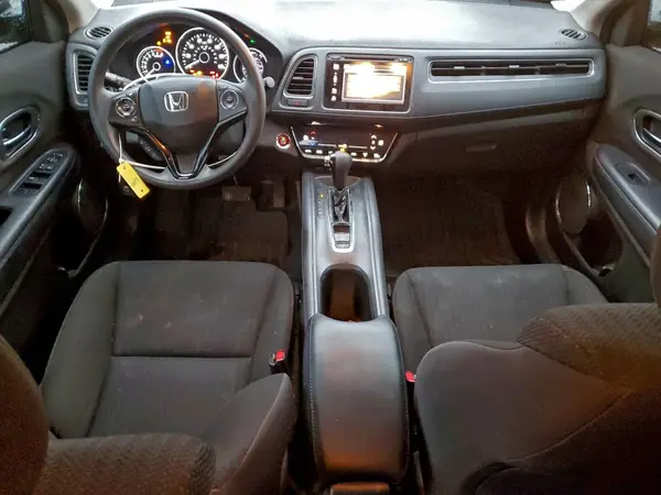 3CZRU6H58JM712151 2018 HONDA HR-V - Image 8