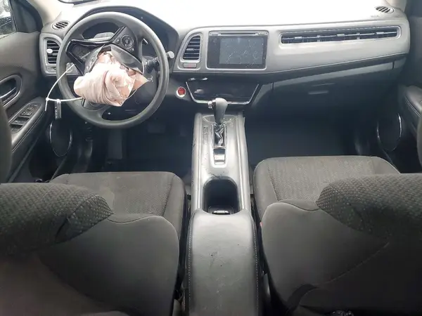 3CZRU6H58JM715292 2018 HONDA HR-V - Image 8