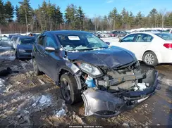 3CZRU6H58JM717558 2018 HONDA HR-V