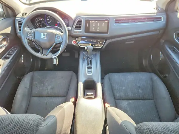 3CZRU6H58JM727250 2018 HONDA HR-V - Image 8