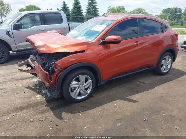3CZRU6H58KM701202 2019 HONDA HR-V - Image 2