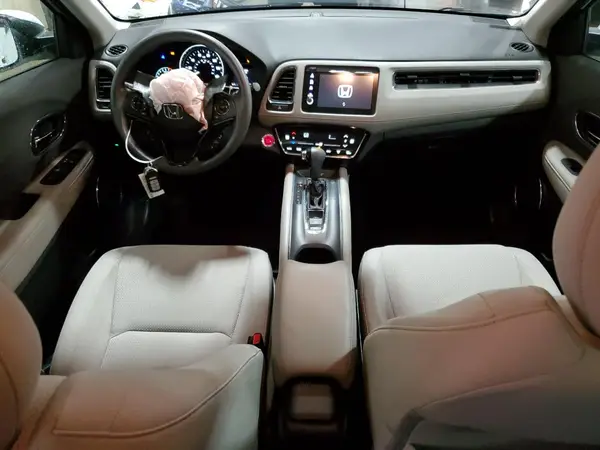 3CZRU6H58KM705735 2019 HONDA HR-V - Image 8