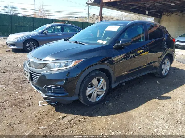 3CZRU6H58KM719943 2019 HONDA HR-V - Image 2