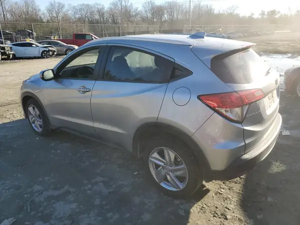 3CZRU6H58KM723619 2019 HONDA HR-V - Image 2