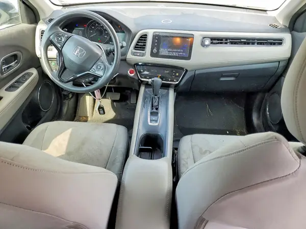 3CZRU6H58KM727220 2019 HONDA HR-V - Image 8