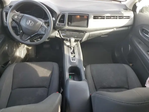 3CZRU6H58KM729419 2019 HONDA HR-V - Image 8