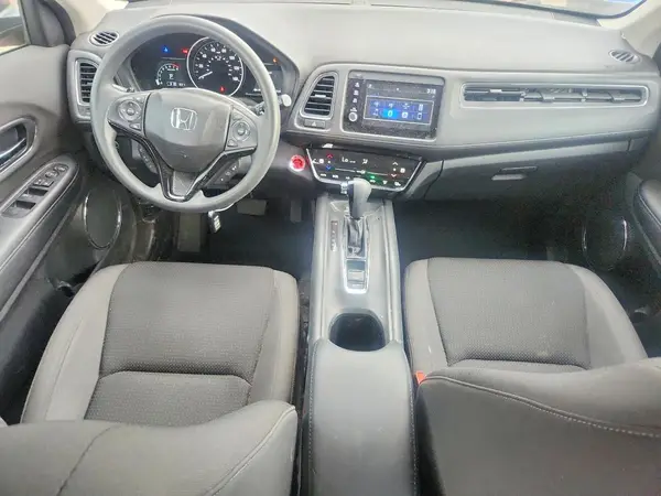3CZRU6H58KM729565 2019 HONDA HR-V - Image 8