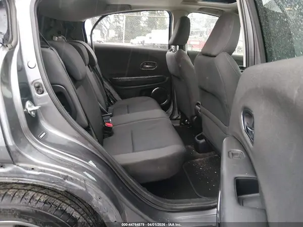 3CZRU6H58KM735303 2019 HONDA HR-V - Image 8