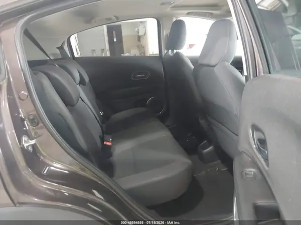 3CZRU6H58LM710032 2020 HONDA HR-V - Image 8