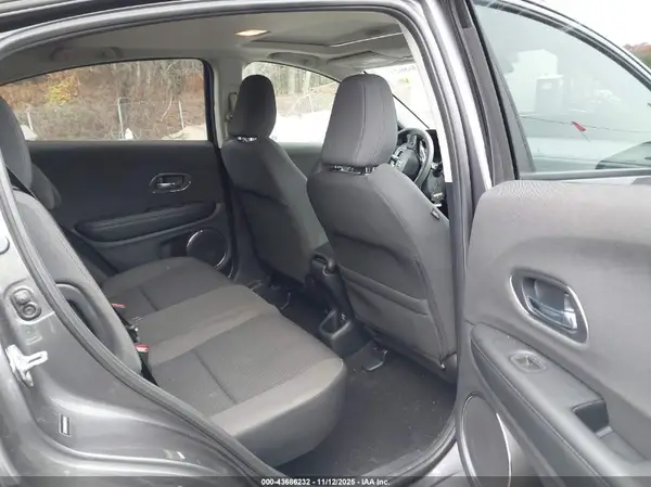3CZRU6H58LM726442 2020 HONDA HR-V - Image 8
