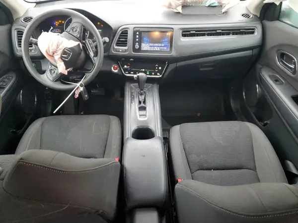 3CZRU6H58MM701879 2021 HONDA HR-V - Image 8