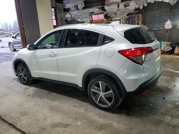 3CZRU6H58MM702594 2021 HONDA HR-V - Image 2