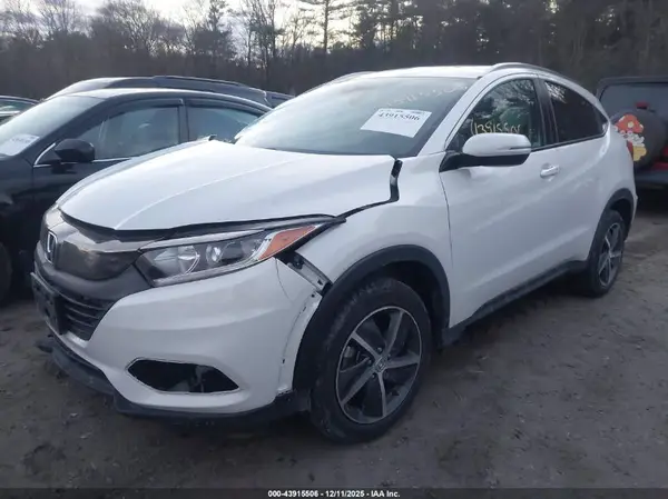 3CZRU6H58MM717306 2021 HONDA HR-V - Image 2