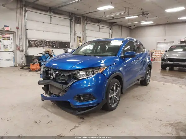 3CZRU6H58MM724403 2021 HONDA HR-V - Image 2