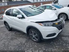 3CZRU6H58MM743050 2021 HONDA HR-V