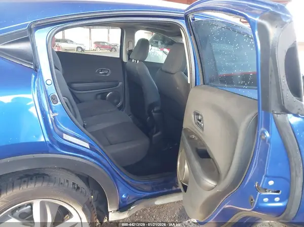 3CZRU6H58MM753626 2021 HONDA HR-V - Image 8