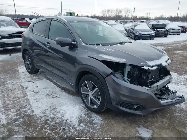 3CZRU6H58NM702533 2022 HONDA HR-V - Image 1