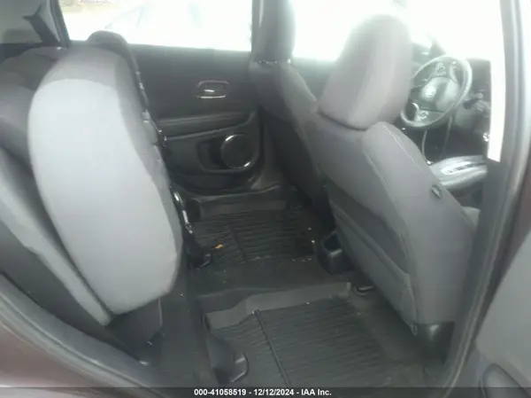 3CZRU6H58NM707375 2022 HONDA HR-V - Image 8