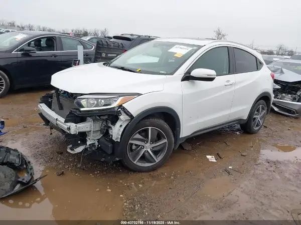 3CZRU6H58NM728968 2022 HONDA HR-V - Image 2