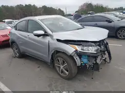 3CZRU6H58NM734916 2022 HONDA HR-V
