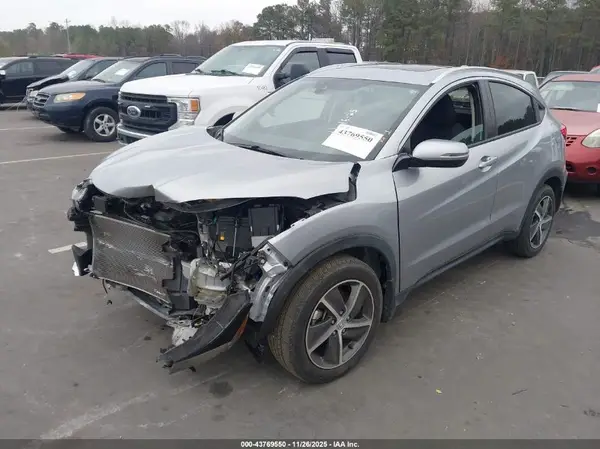 3CZRU6H58NM734916 2022 HONDA HR-V - Image 2