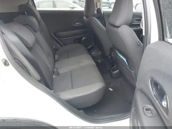 3CZRU6H58NM740635 2022 HONDA HR-V - Image 8