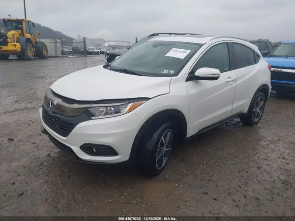 3CZRU6H58NM757631 2022 HONDA HR-V - Image 2