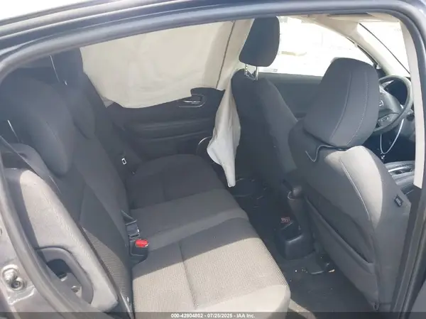3CZRU6H58NM758827 2022 HONDA HR-V - Image 8