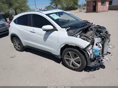3CZRU6H58NM759699 2022 HONDA HR-V
