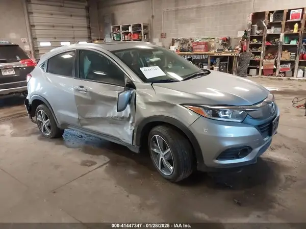 3CZRU6H58NM760626 2022 HONDA HR-V - Image 1