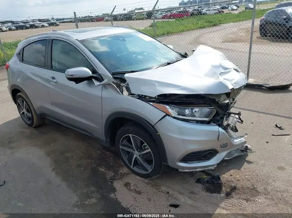 3CZRU6H58NM766653 2022 HONDA HR-V - Image 1