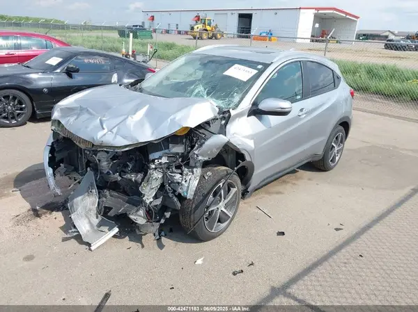 3CZRU6H58NM766653 2022 HONDA HR-V - Image 2
