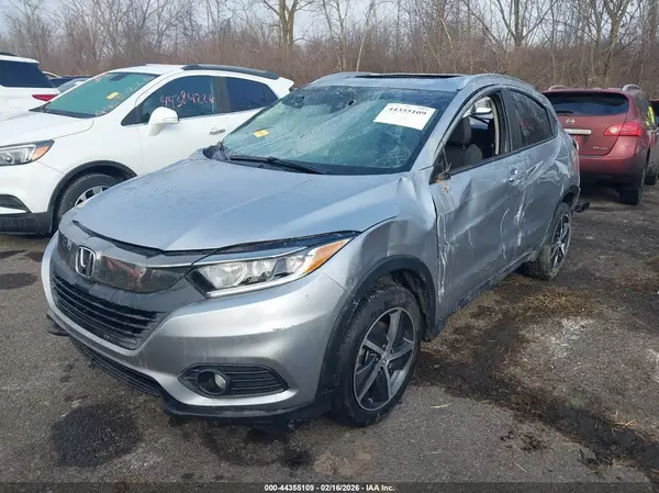 3CZRU6H58NM773358 2022 HONDA HR-V - Image 2