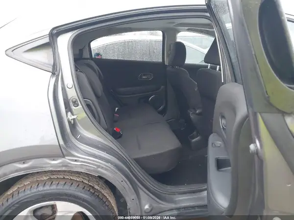 3CZRU6H59GM708439 2016 HONDA HR-V - Image 8