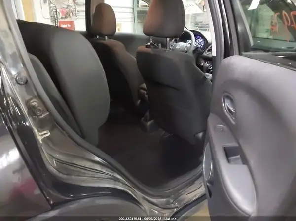 3CZRU6H59GM712703 2016 HONDA HR-V - Image 8