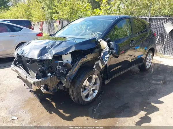 3CZRU6H59GM715455 2016 HONDA HR-V - Image 2