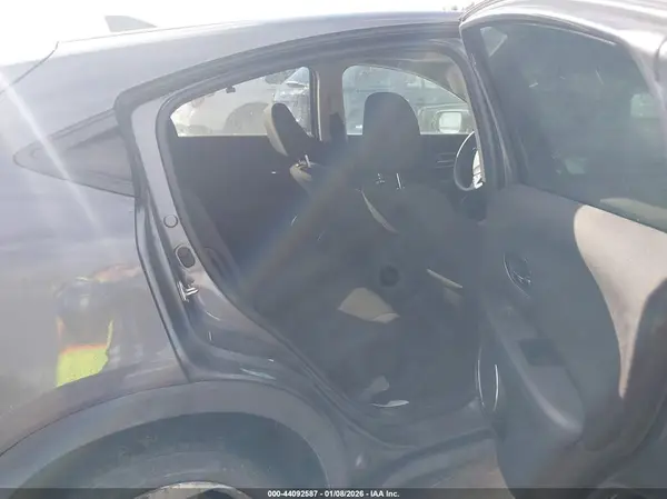 3CZRU6H59GM725368 2016 HONDA HR-V - Image 8