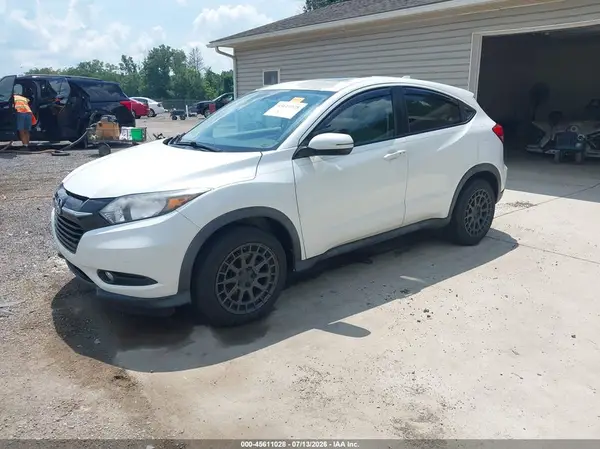 3CZRU6H59GM738749 2016 HONDA HR-V - Image 2