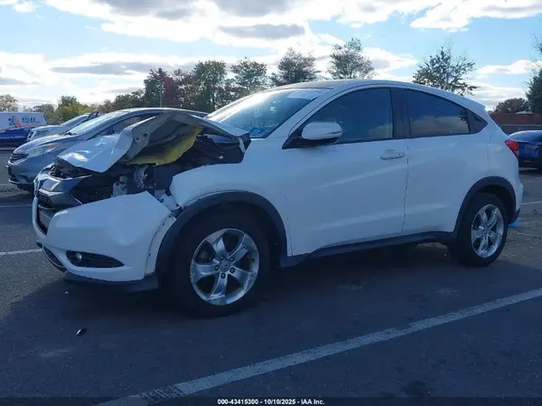 3CZRU6H59GM738914 2016 HONDA HR-V - Image 2