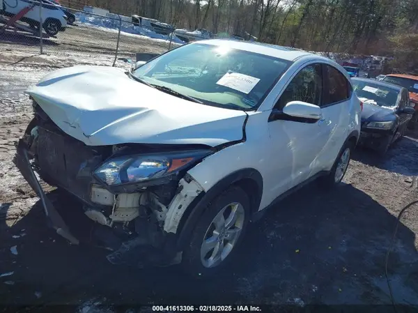 3CZRU6H59GM746642 2016 HONDA HR-V - Image 2