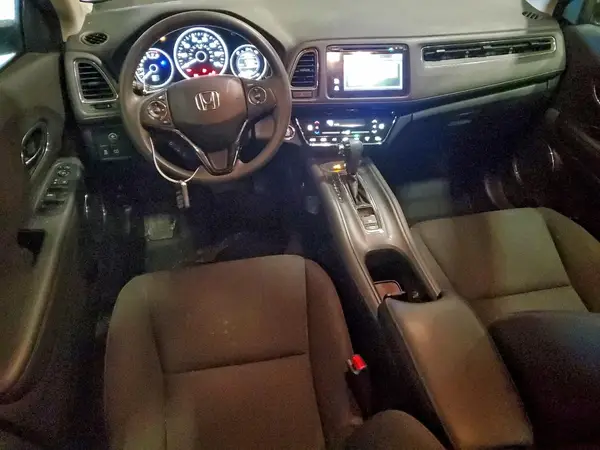 3CZRU6H59HG702690 2017 HONDA HR-V - Image 8