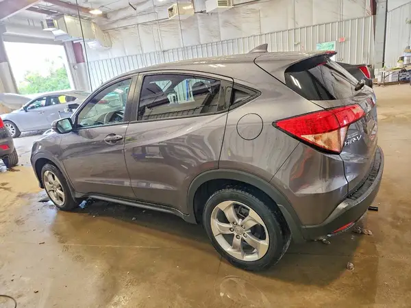 3CZRU6H59HG705749 2017 HONDA HR-V - Image 2