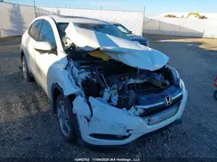 3CZRU6H59HM103631 2017 HONDA HR-V