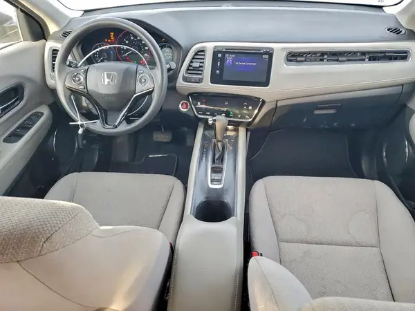 3CZRU6H59HM702268 2017 HONDA HR-V - Image 8