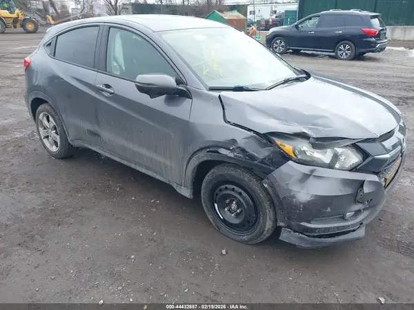 3CZRU6H59HM702786 2017 HONDA HR-V - Image 1