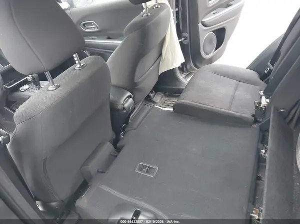3CZRU6H59HM702786 2017 HONDA HR-V - Image 8