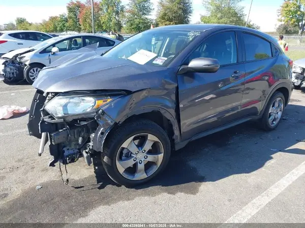 3CZRU6H59HM703310 2017 HONDA HR-V - Image 2