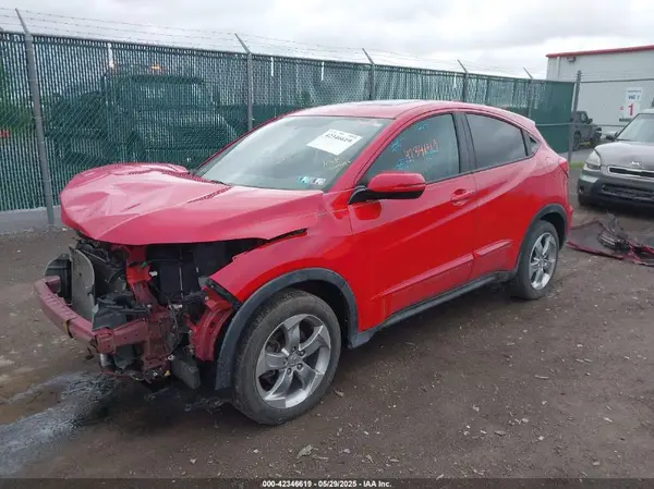3CZRU6H59HM704327 2017 HONDA HR-V - Image 2