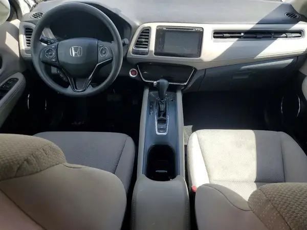 3CZRU6H59HM718003 2017 HONDA HR-V - Image 8