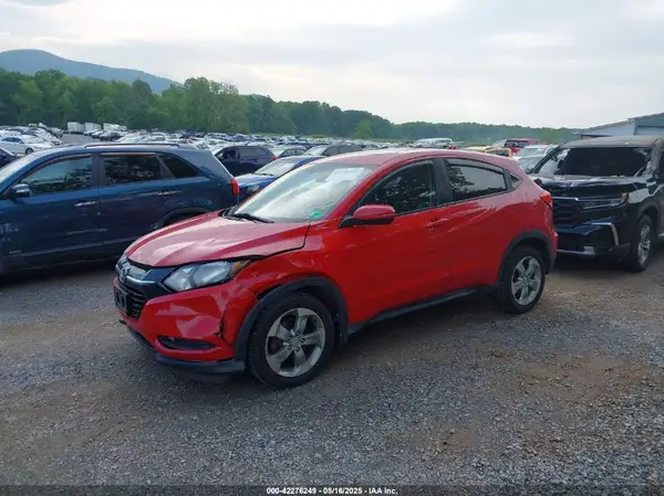 3CZRU6H59HM721015 2017 HONDA HR-V - Image 2